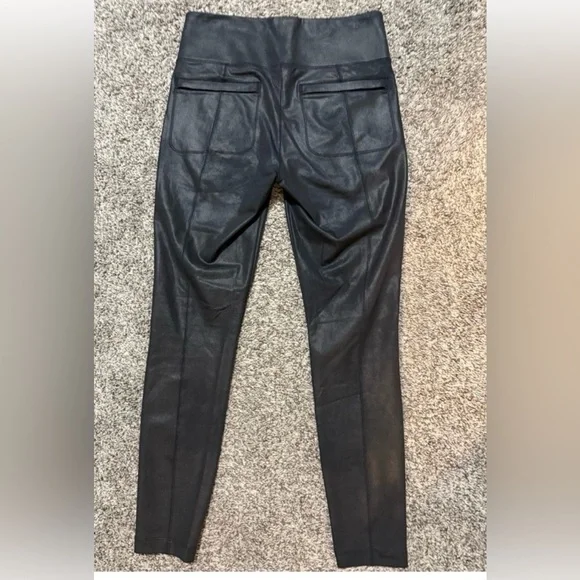 ATHLETA Delancey Gleam Tight Black leggings size medium - Picture 3 of 6